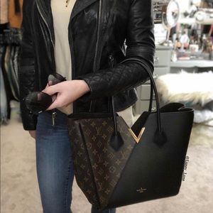 NEW Louis Vuitton monogram kimono bag